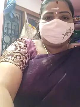 lathikaqueentamil on StripChat