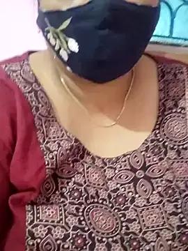 lathikaqueentamil on StripChat