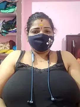 lathikaqueentamil on StripChat