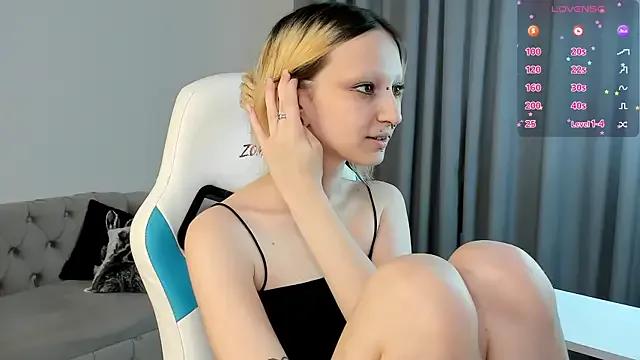 Lexy-Woorhez on StripChat