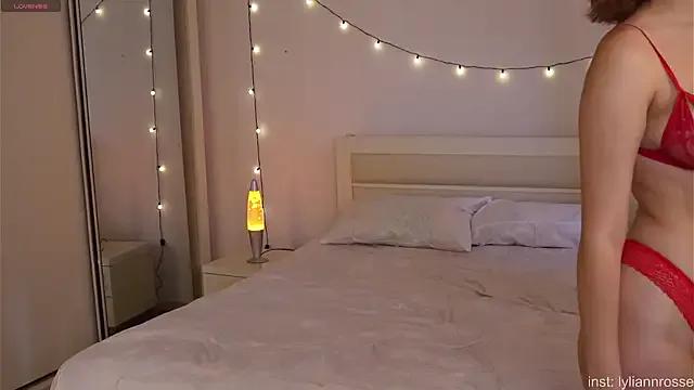 LilyannRosse — make my butt red