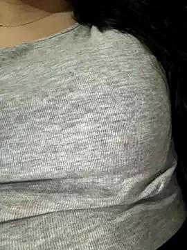 Lina-lolo on StripChat