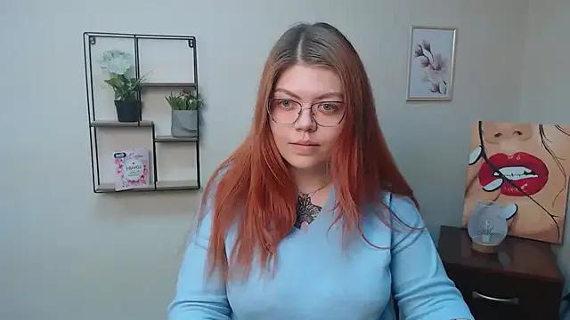 Lina_ri_ on StripChat