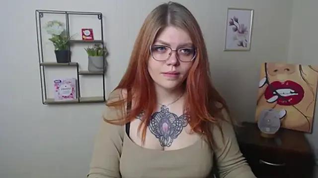 Lina_ri_ on StripChat