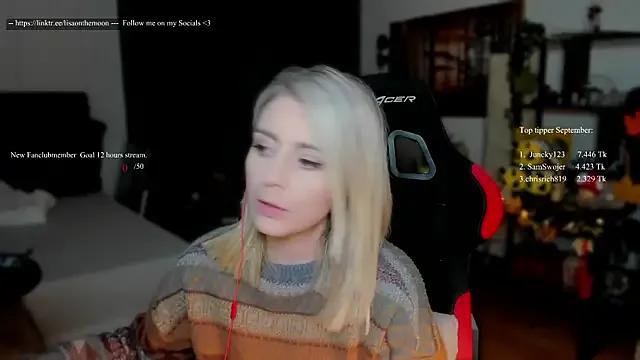 Lisaonthemoon on StripChat