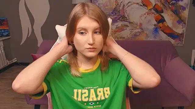 LisaRais on StripChat