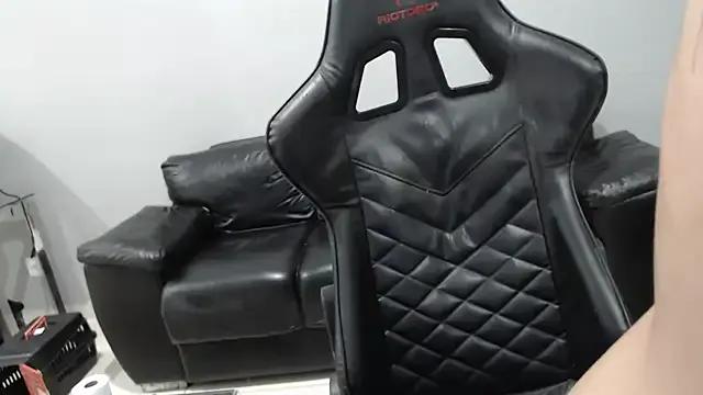 Livia_Diaz on StripChat