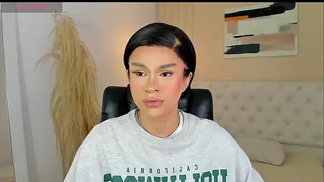 LOISE-XX on StripChat