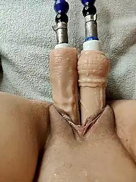 Lola_Hale on StripChat