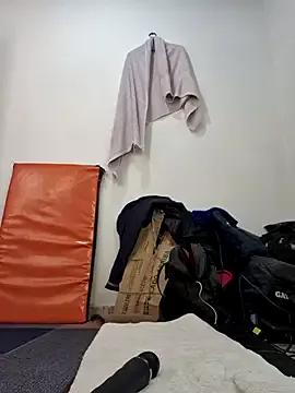 lombarlana-89 on StripChat