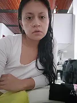 lombarlana-89 on StripChat