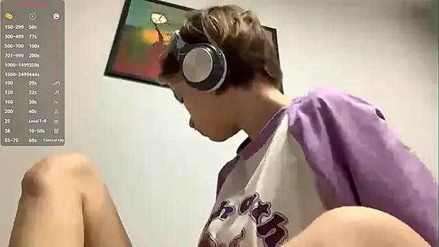 LorRebak — Naughty hand in my skinny panties