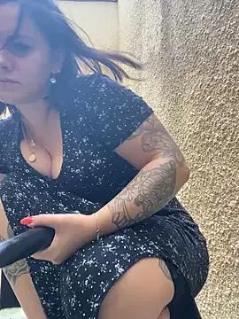 Luccreccia_ on StripChat