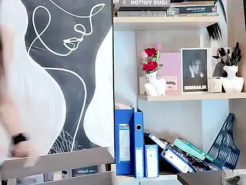 Lush-Office on StripChat