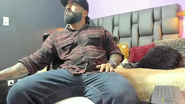 Lyon_vach on StripChat