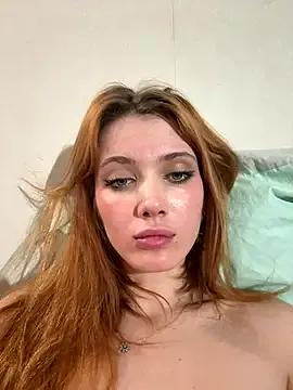 maar_tina on StripChat