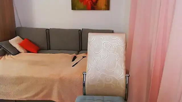 Magic_Blondie on StripChat