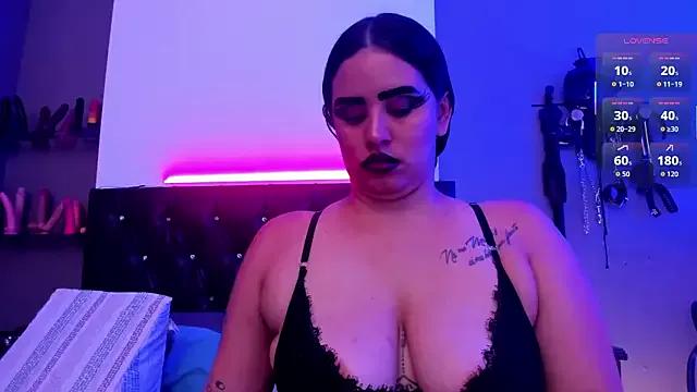 MariaGaitan on StripChat