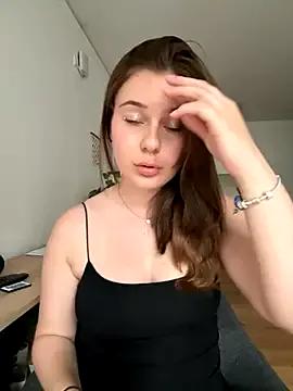 MaribelRiver on StripChat