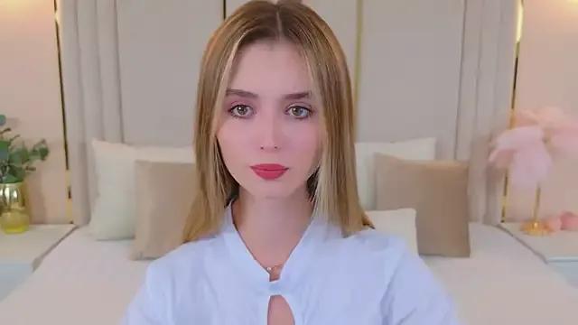 MarybethSnow on StripChat