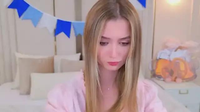 MarybethSnow on StripChat