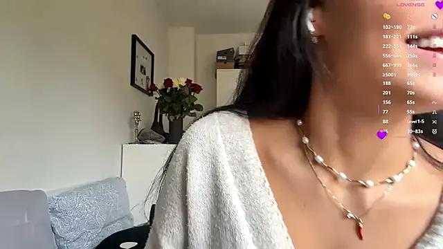 MaydaCornwall on StripChat