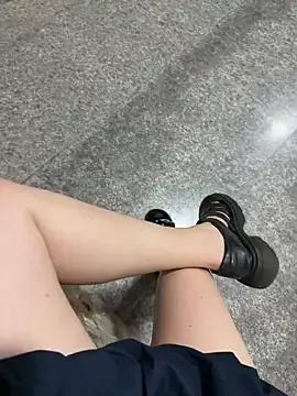 Meii-meyy on StripChat