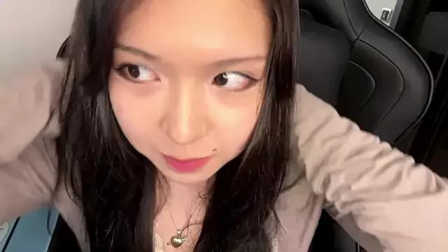 melana_love on StripChat