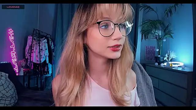 MelissaTetris on StripChat