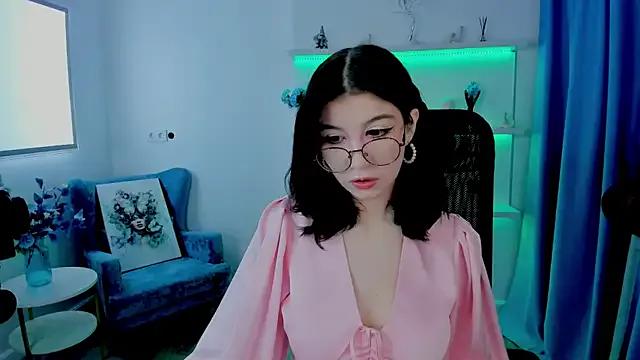 MeLLSawertyq on StripChat