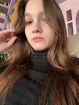 MichelleRoux on StripChat