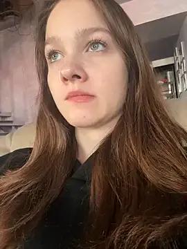 MichelleRoux on StripChat