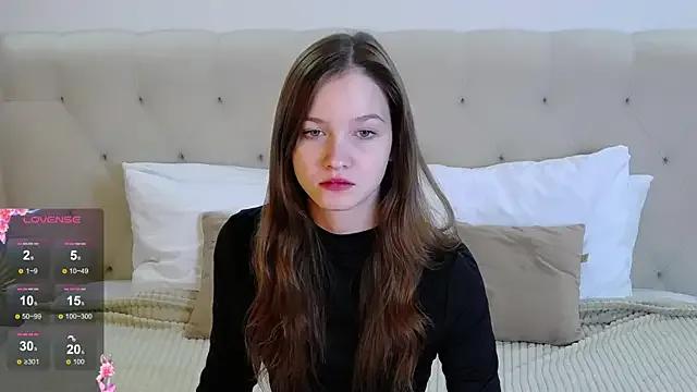 MichelleRoux on StripChat