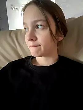 MichelleRoux on StripChat