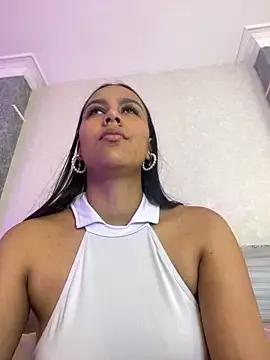 MiilaBlake on StripChat