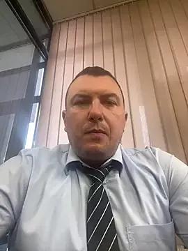 Mike8523 on StripChat