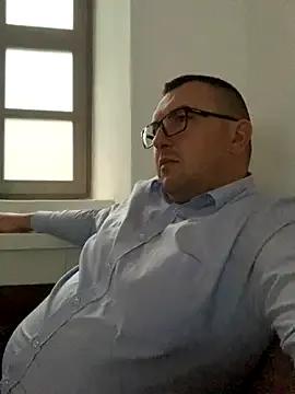 Mike8523 on StripChat