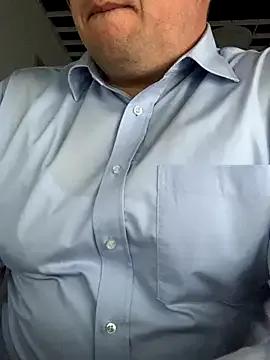 Mike8523 on StripChat