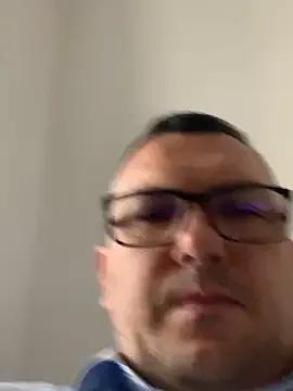 Mike8523 on StripChat