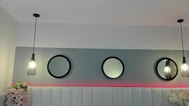 Mila_Hank_ on StripChat