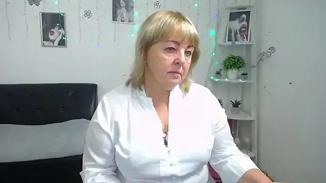 MilenaWedxy on StripChat