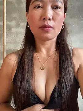 Milky-milk on StripChat