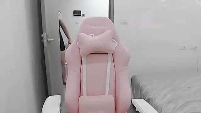 minnie9009 on StripChat