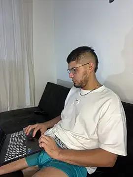 mirallesandbig on StripChat