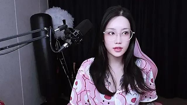 MISA_02 — Freechat on StripChat