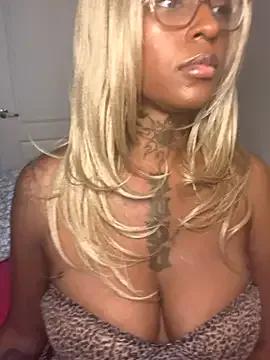 MistiSavannah on StripChat