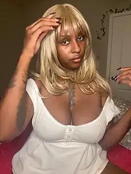 MistiSavannah on StripChat