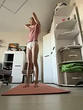 MollyStory on StripChat