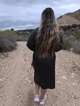 Mona_Plus on StripChat