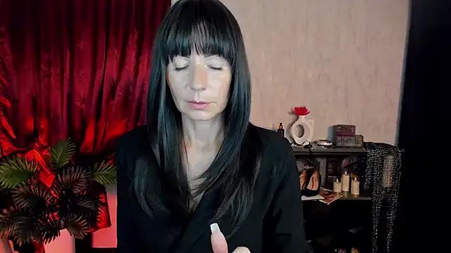 MonicaCheerful on StripChat